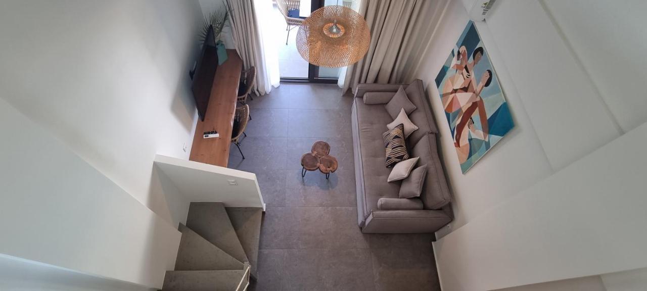 Olvion Luxury Living Apartment Kallithea  Ngoại thất bức ảnh
